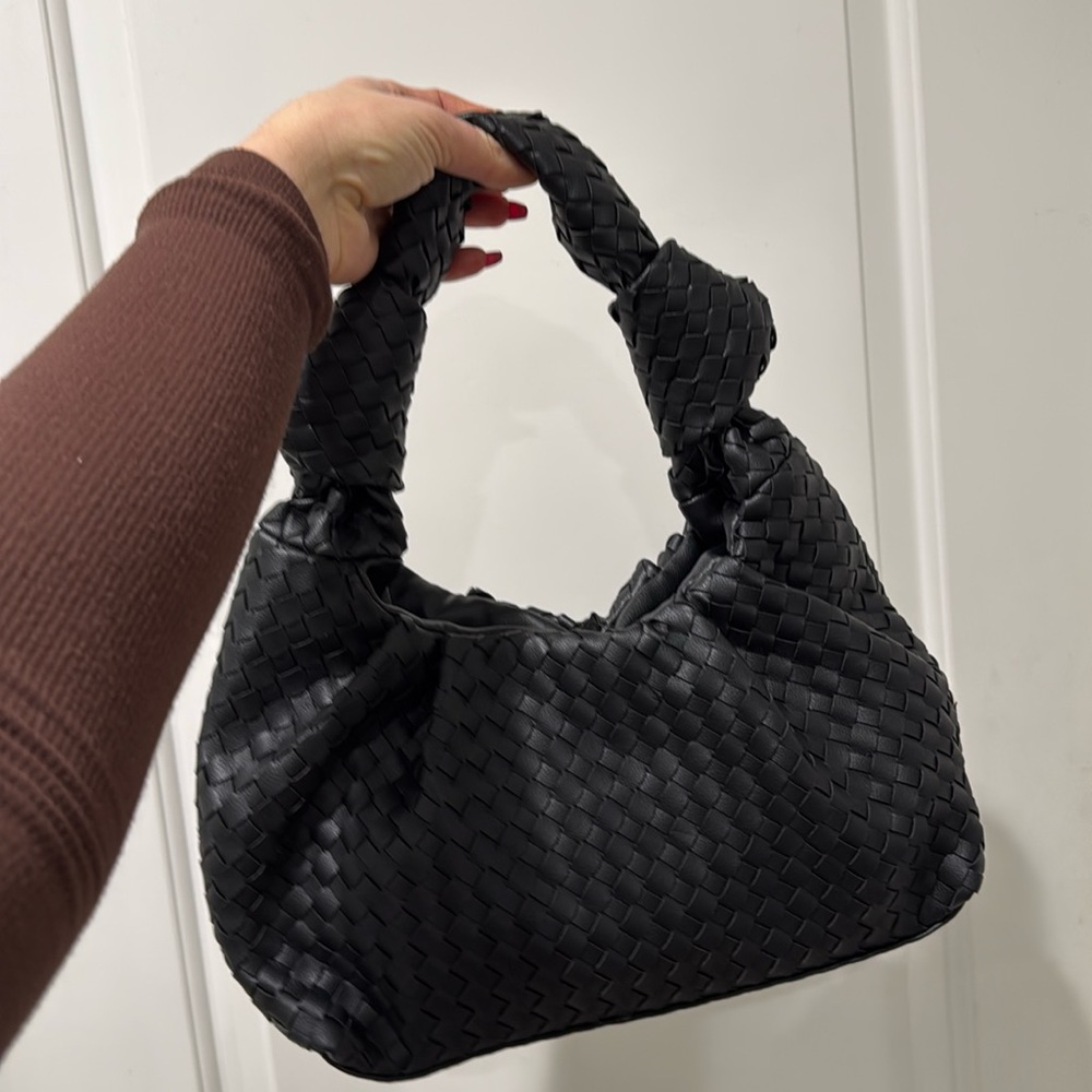 Black Purse